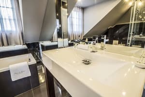 thumbnail: Bathroom sink
