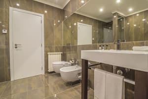 thumbnail: Bathroom