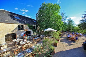 thumbnail: Restaurant
