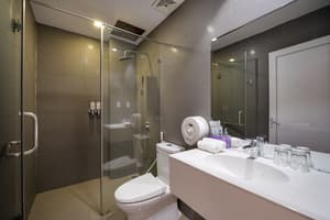 thumbnail: Bathroom