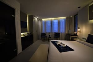 thumbnail: Room