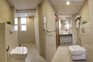 thumbnail: Bathroom