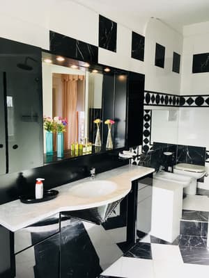 thumbnail: Bathroom