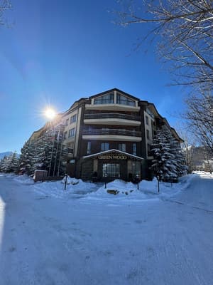 thumbnail: Property entrance