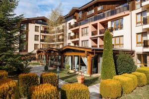 thumbnail: Front of property