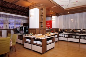 thumbnail: Breakfast buffet