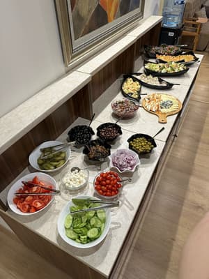 thumbnail: Buffet