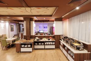 thumbnail: Restaurant