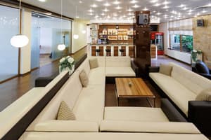 thumbnail: Lobby sitting area