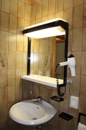 thumbnail: Bathroom sink
