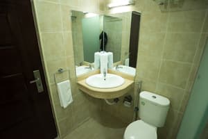 thumbnail: Bathroom