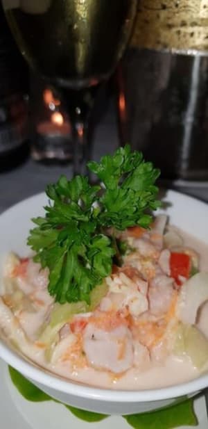 thumbnail: Dining