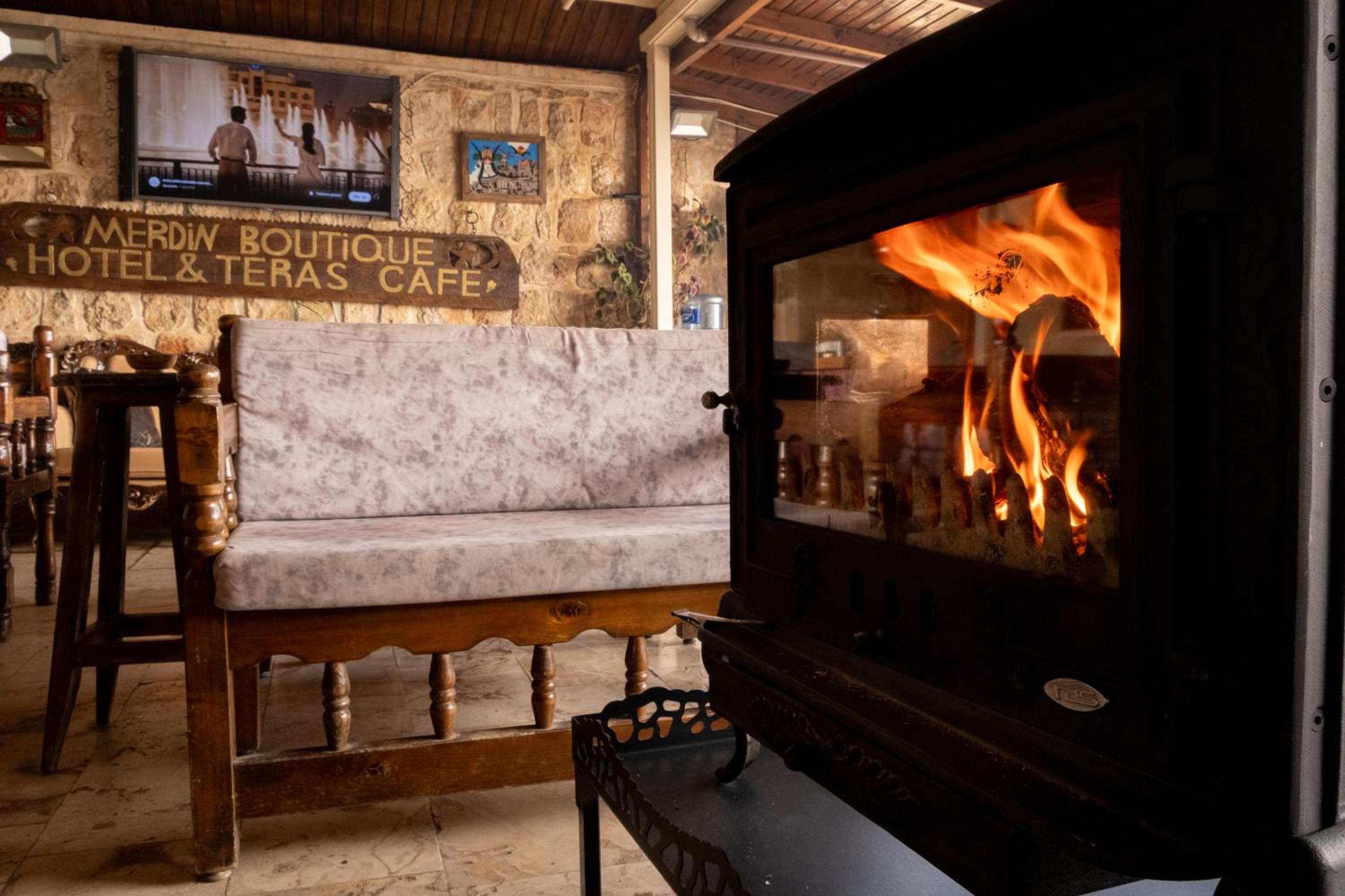 Restaurant-cafeteria