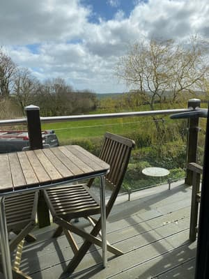 thumbnail: Balcony