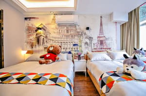 thumbnail: Room