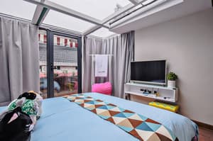 thumbnail: Room