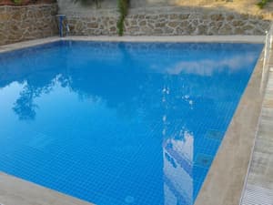 thumbnail: Pool