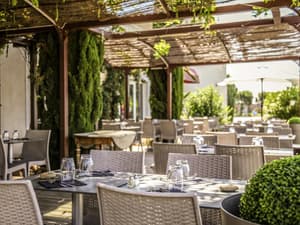 thumbnail: Restaurant