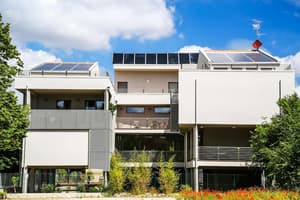 thumbnail: Exterior