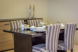 thumbnail: In-room dining