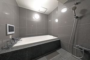 thumbnail: Bathroom