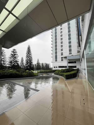 thumbnail: Exterior