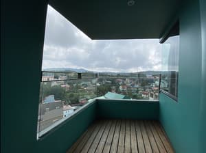 thumbnail: Balcony view