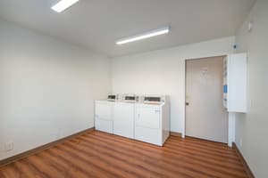 thumbnail: Laundry room