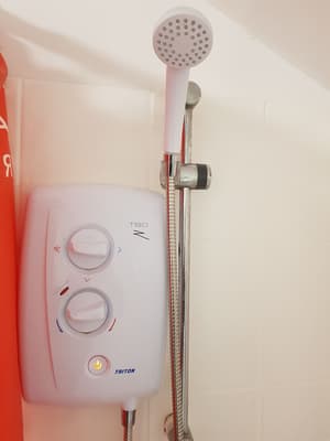 thumbnail: Bathroom shower