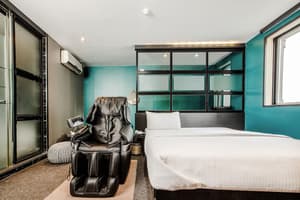 thumbnail: Room