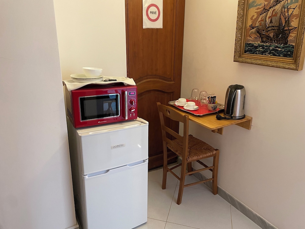 In-room dining