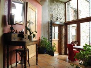 thumbnail: Interior
