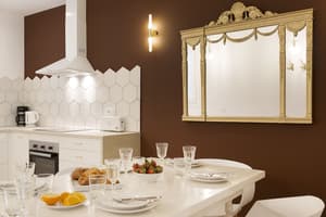 thumbnail: Dining room
