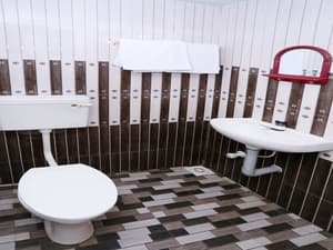thumbnail: Bathroom