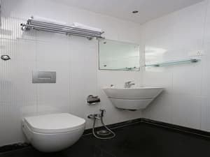 thumbnail: Bathroom