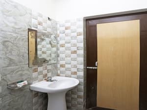 thumbnail: Bathroom