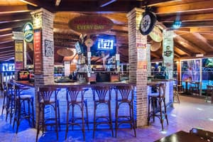 thumbnail: Bar (on property)