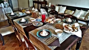 thumbnail: Breakfast area
