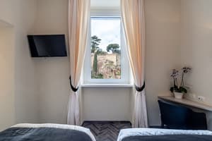 thumbnail: Room amenity