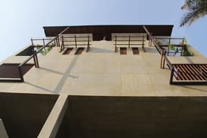 thumbnail: 652973211.jpg