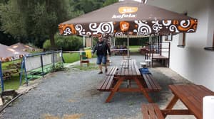 thumbnail: Outdoor dining