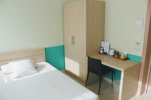 thumbnail: Room