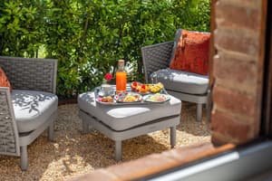 thumbnail: Terrace/patio