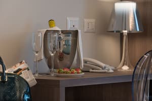 thumbnail: Room amenity