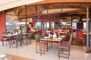 thumbnail: Restaurant