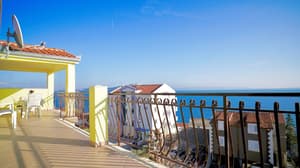thumbnail: Terrace/patio
