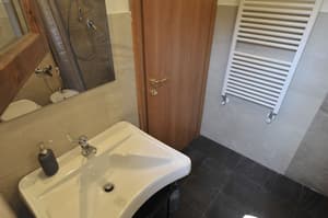 thumbnail: In-room dining