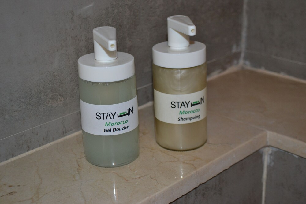 Bathroom amenities