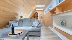 thumbnail: Living area