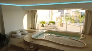 thumbnail: Private spa tub